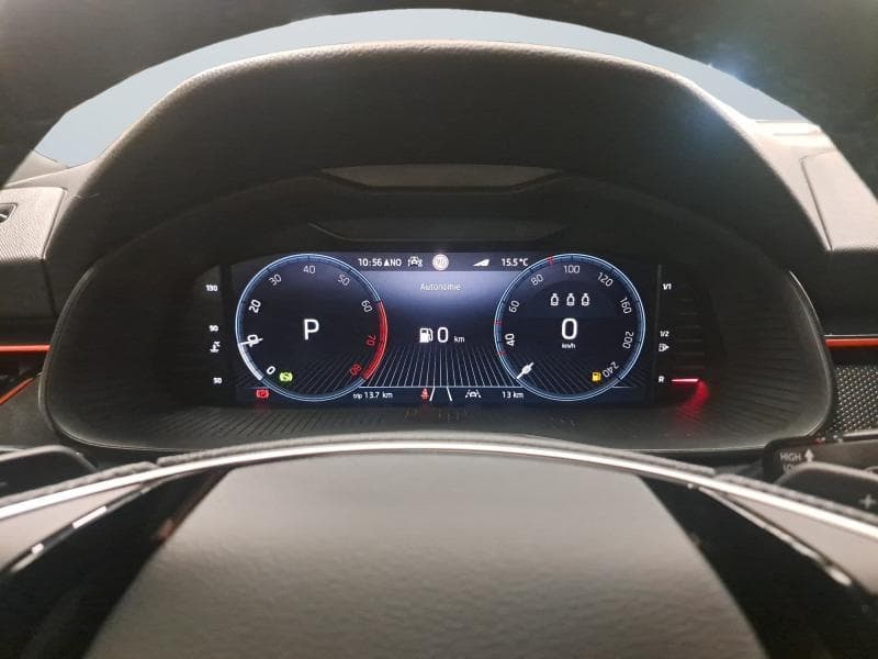 Skoda Kamiq Family | 1.0 TSI 115cv | Carplay | Camera | Led Matrix | Attelage - 16