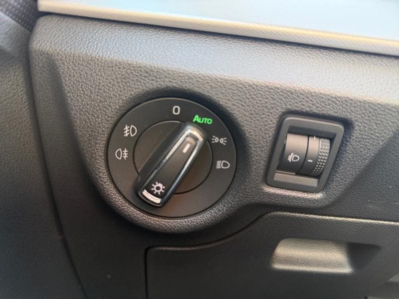 Skoda Scala Ambition | 1.0 tsi 110 cv | camera | clim auto | sieges chauffant | carplay - 24