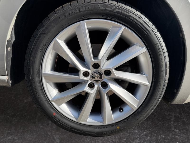 Skoda Scala Ambition | 1.0 tsi 110 cv | camera | clim auto | sieges chauffant | carplay - 23