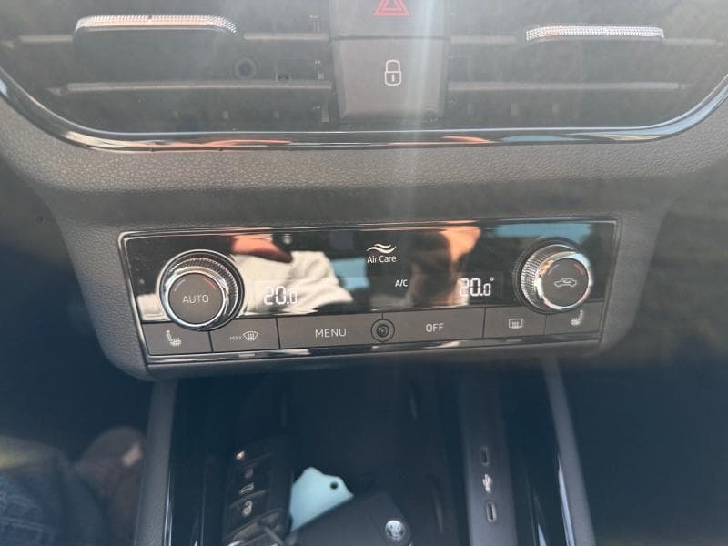 Skoda Scala Ambition | 1.0 tsi 110 cv | camera | clim auto | sieges chauffant | carplay - 25