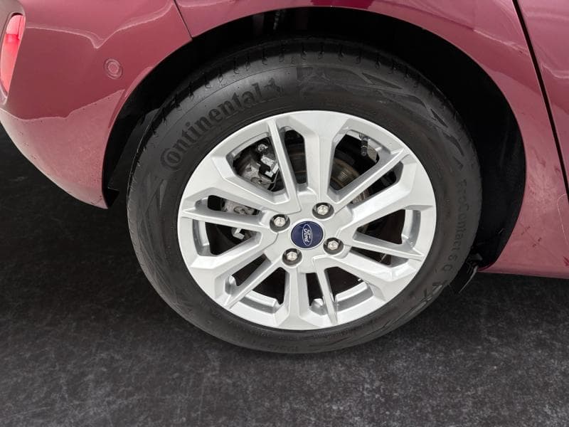 Ford Fiesta 1.0 EcoBoost mHEV 125 CV | Camera | GPS | LED | Sieges av et volant chauffants - 12