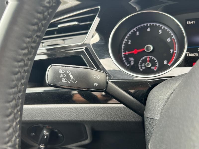 Volkswagen Touran R-Line | 1.5 TSI 150CV | 7 Places | GPS | Capteurs Av+Ar | Clim auto - 27