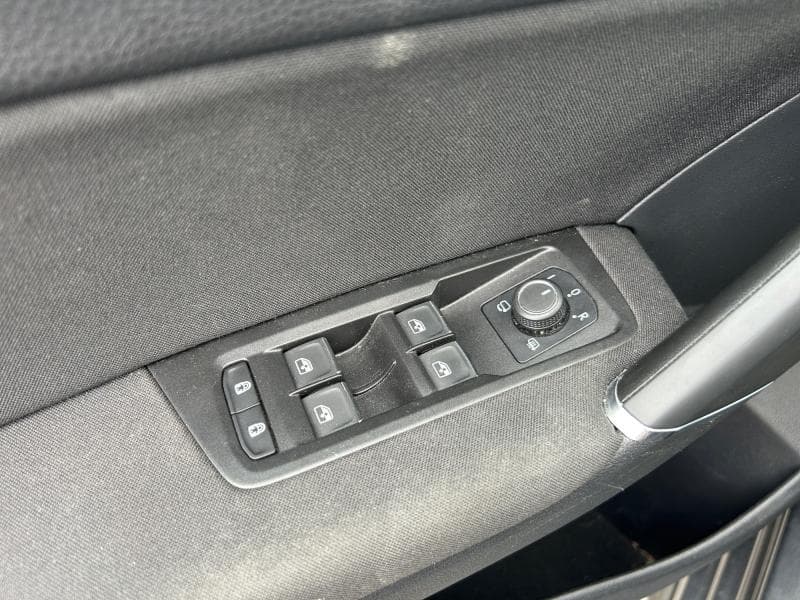 Volkswagen Touran R-Line | 1.5 TSI 150CV | 7 Places | GPS | Capteurs Av+Ar | Clim auto - 30