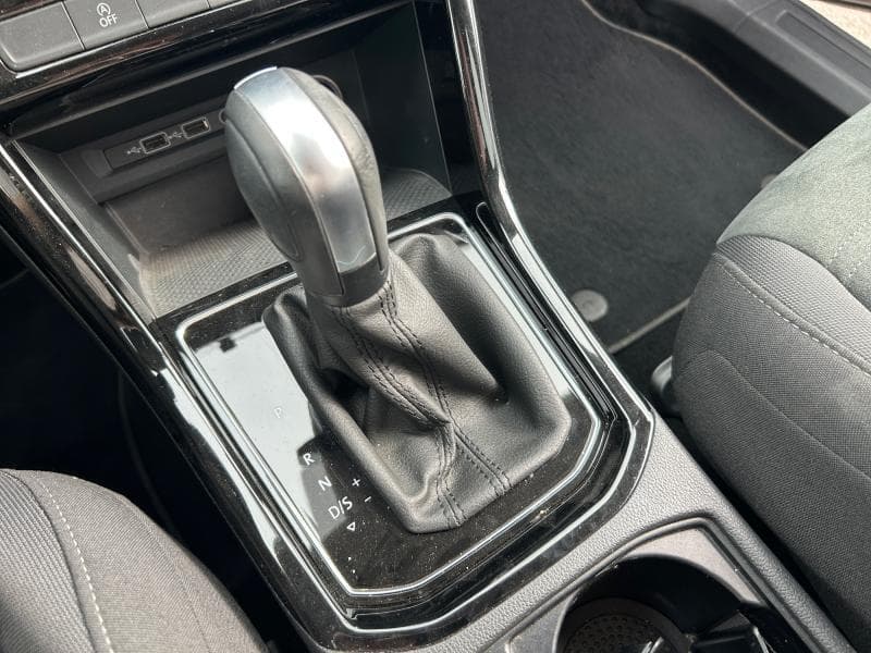 Volkswagen Touran R-Line | 1.5 TSI 150CV | 7 Places | GPS | Capteurs Av+Ar | Clim auto - 24
