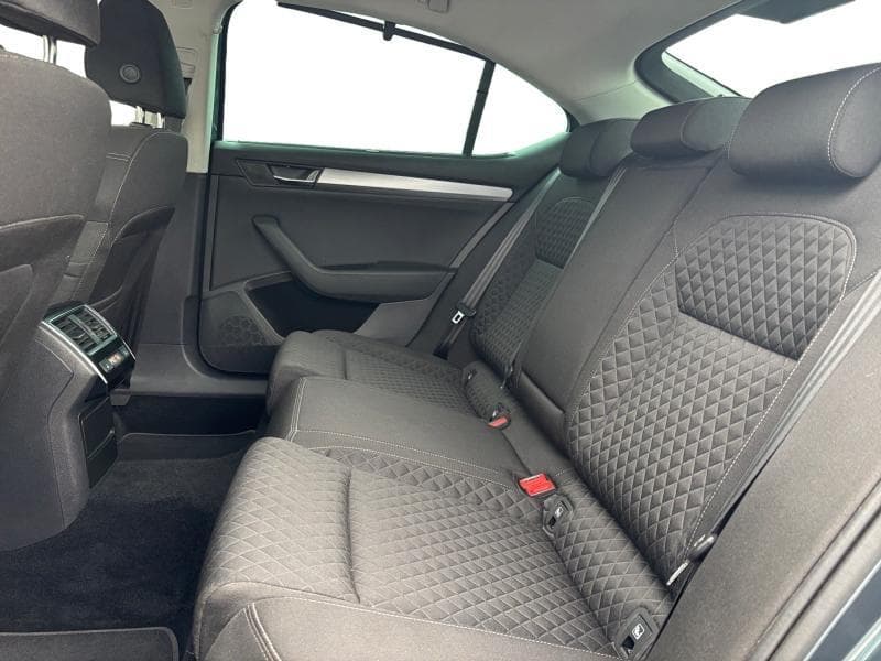 Skoda Superb Style | 1.4 TSI 150cv | Carplay | Caméra | GPS | Siège conducteur à mémoire - 11