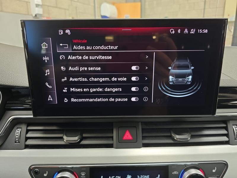 Audi A4 S-Line | 2.0 TDI 136cv | GPS | Camera | Attelage | Toit pano ouvrant - 25