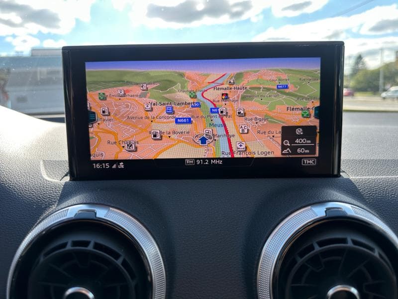 Audi Q2 2.0 TDI 150cv | Carplay | Caméra | GPS | Sièges Av chauffants - 27