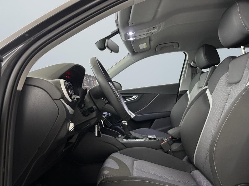 Audi Q2 S-Line | 1.5 TFSI 150 CV | Carplay | Camera | GPS | LED - 10