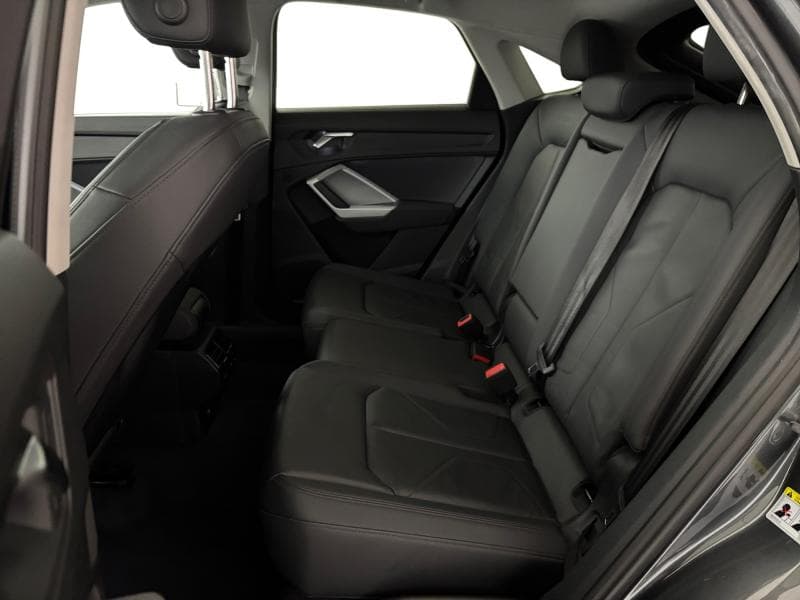 Audi Q3 Sportback S-line ext | 1.5 TFSI 150 CV | Camera | GPS | Carplay | Sieges av chauffants - 13