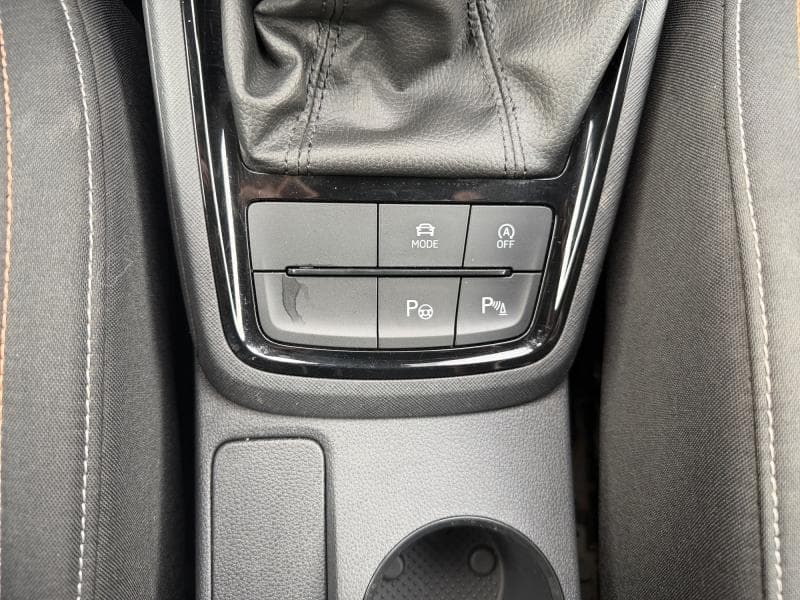 Skoda Kamiq Ambition | 1.0 tsi 110 cv | carplay | clim auto | camera | gps - 25