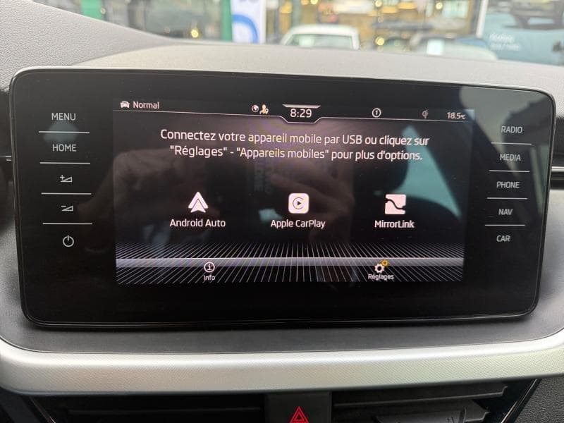 Skoda Kamiq Ambition | 1.0 tsi 110 cv | carplay | clim auto | camera | gps - 16