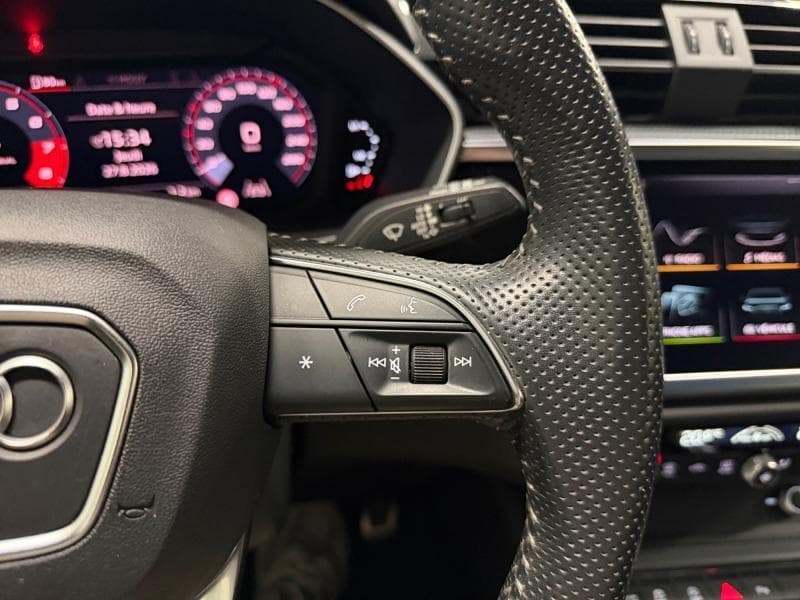 Audi Q3 Sportback S-line | 1.5 TFSI 150 CV | Carplay | Keyless | Capteurs AV ARR - 23