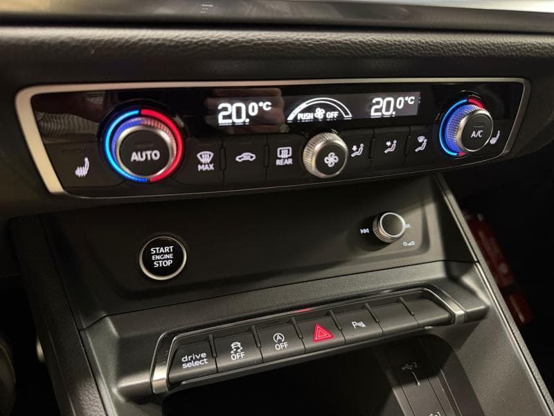 Audi Q3 Sportback S-line | 1.5 TFSI 150 CV | Carplay | Keyless | Capteurs AV ARR - 26