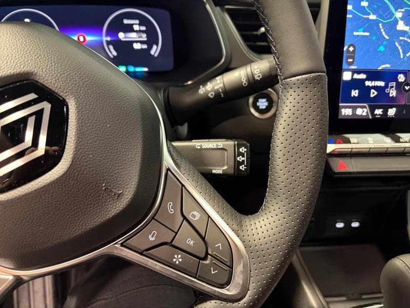 Renault Captur Techno | 1.6 Hybrid 145 cv | Carplay | Camera | Clim auto | Cruise - 24
