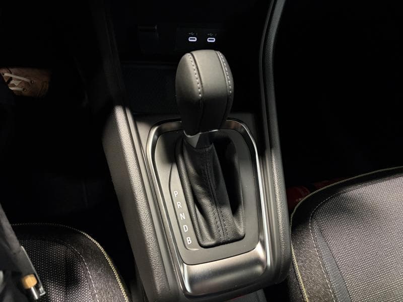 Renault Captur Techno | 1.6 Hybrid 145 cv | Carplay | Camera | Clim auto | Cruise - 25