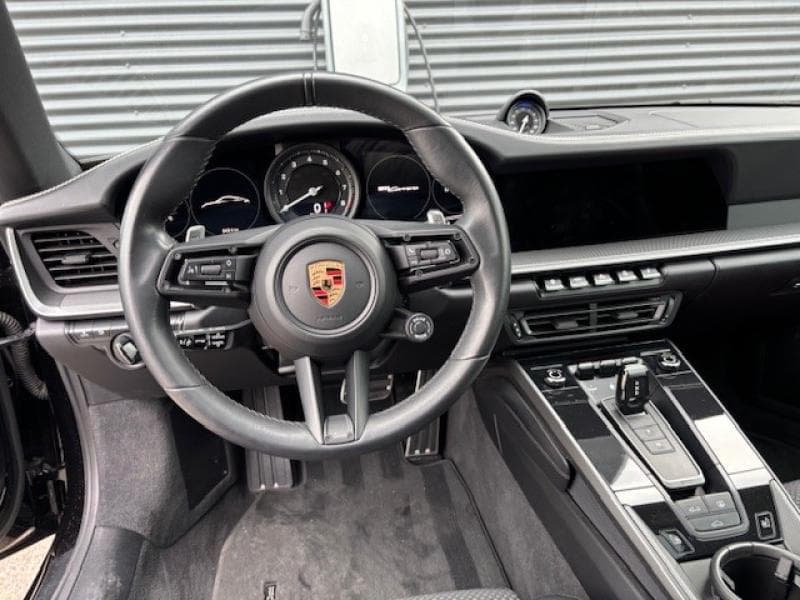 Porsche 992 911 Carrera 2 | 3.0L 385CV | BOSE | PACK CHRONO | TOIT OUVRANT | CAMERA 360° - 17