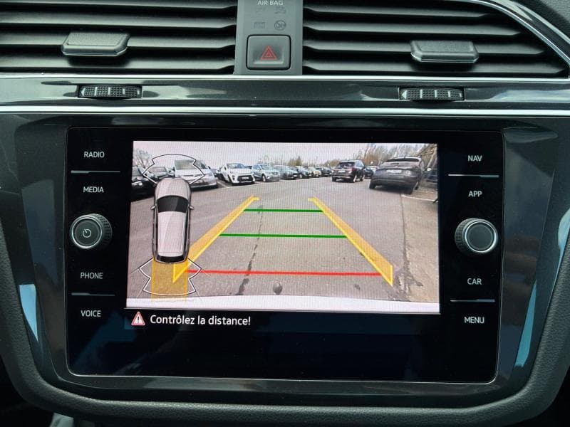 Volkswagen Tiguan R-Line | 1.5 TSI 150cv | Caméra | Toit pano | Led Matrix | Carplay - 23