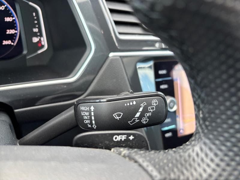 Volkswagen Tiguan R-Line | 1.5 TSI 150cv | Caméra | Toit pano | Led Matrix | Carplay - 16