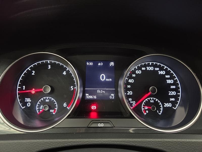 Volkswagen Golf Comfortline | 1.6 diesel 115 cv | GPS | Carplay | Camera | Attache remorque - 14