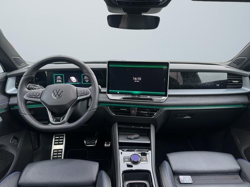 Volkswagen Tayron R-Line | 1.5 HYBRID 277cv | ToitOuvrant |SiegesMemoireMassant | Caméra360 | ModuleHiver | - 13