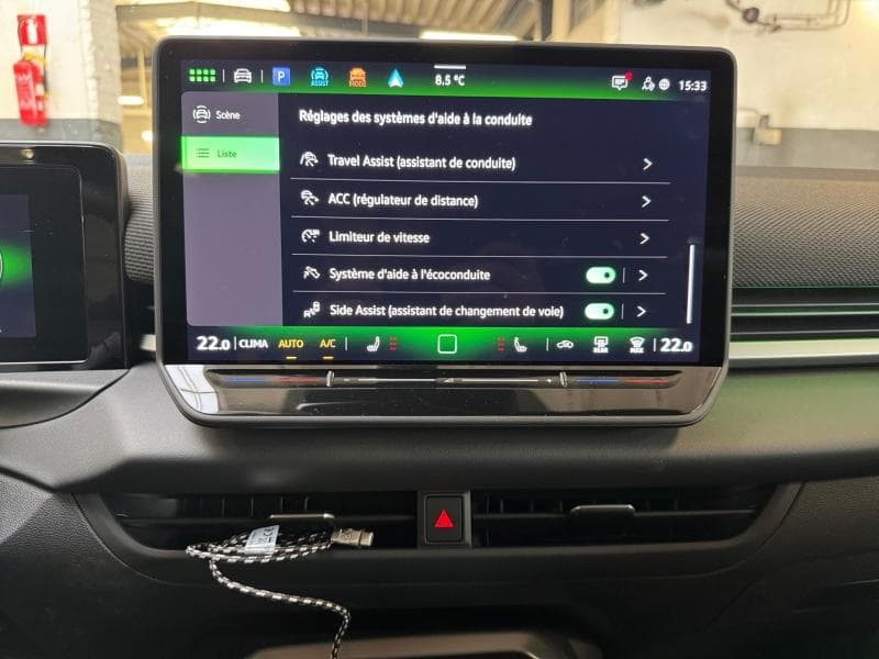 Volkswagen T-Roc R-line | 1.5 e TSI | Carplay | Caméra 360° | Sièges chauffants - 21