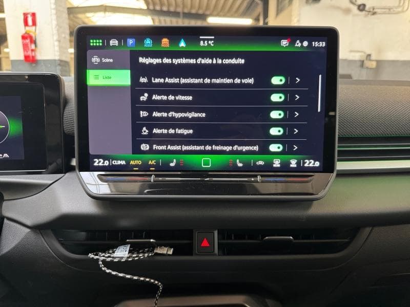 Volkswagen T-Roc R-line | 1.5 e TSI | Carplay | Caméra 360° | Sièges chauffants - 20