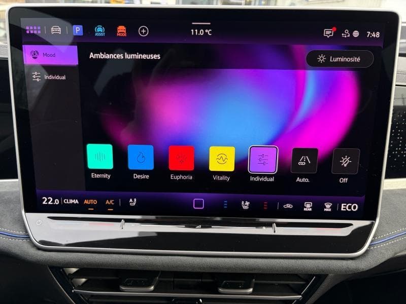 Volkswagen Passat Variant R-Line | 1.5 TSI Plug-in 204cv | Attelage | DCC | Sièges massants| Caméra360 - 29