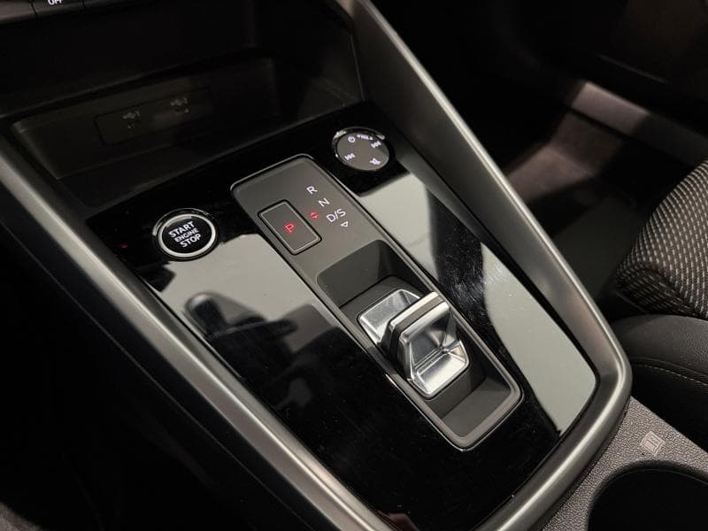 Audi A3 Sportback S-Line | 1.0 TFSI 110 CV | Carplay | Caméra360 | GPS | Sièges Av chauffants - 12