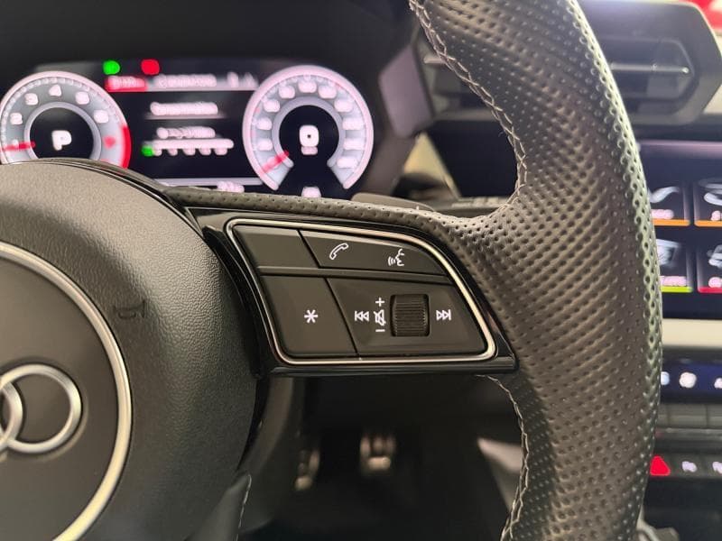 Audi A3 Sportback S-Line | 1.0 TFSI 110 CV | Carplay | Caméra360 | GPS | Sièges Av chauffants - 24
