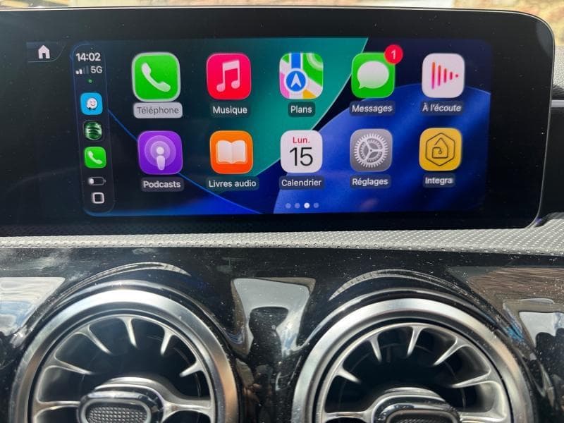 Mercedes-Benz A 220 Pack AMG | 2.0 D 190cv | Carplay | Caméra | Toit ouvrant | GPS - 22