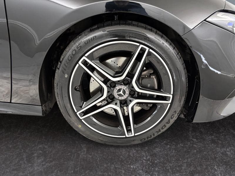 Mercedes-Benz A 220 Pack AMG | 2.0 D 190cv | Carplay | Caméra | Toit ouvrant | GPS - 32