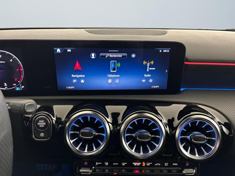 Mercedes-Benz A 220 Pack AMG | 2.0 D 190cv | Carplay | Caméra | Toit ouvrant | GPS - 20