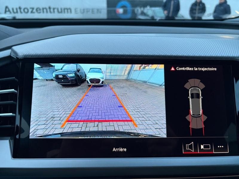 Audi Q4 e-tron *45 Corporate S*Heat Pump*Attelage* - 19