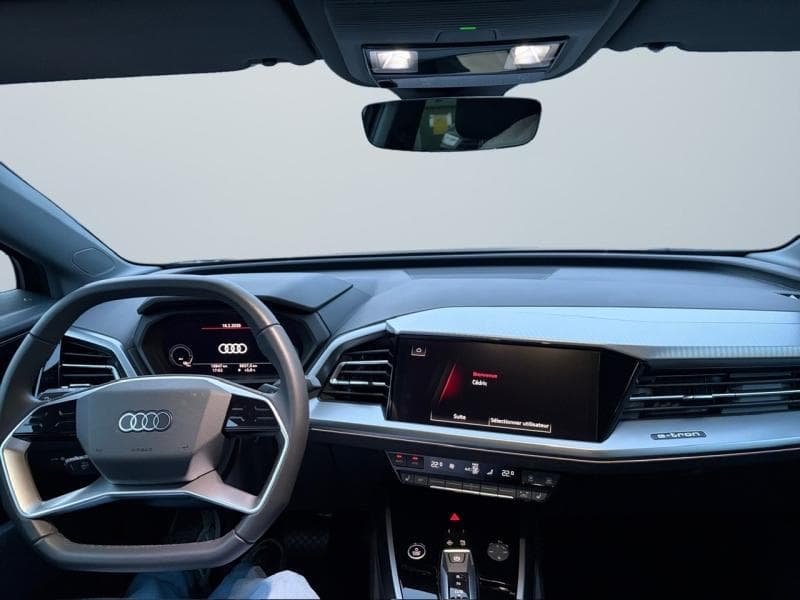 Audi Q4 e-tron *45 Corporate S*Heat Pump*Attelage* - 12