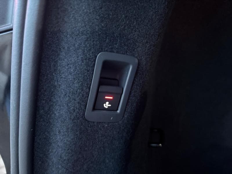 Audi Q4 e-tron *45 Corporate S*Heat Pump*Attelage* - 24