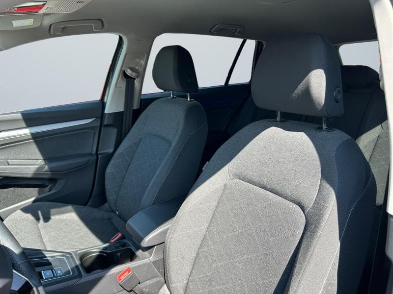 Volkswagen Golf Variant Life | 1.0 TSI 110cv | Carplay | Caméra | GPS | Capteurs Av+Ar - 10