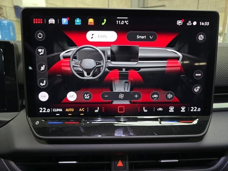 Volkswagen T-Roc R-Line*Caméra*GPS*Sieges+Volant chauff*Carplay*LED - tvac - 27