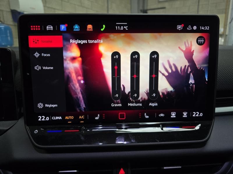 Volkswagen T-Roc R-Line*Caméra*GPS*Sieges+Volant chauff*Carplay*LED - tvac - 26