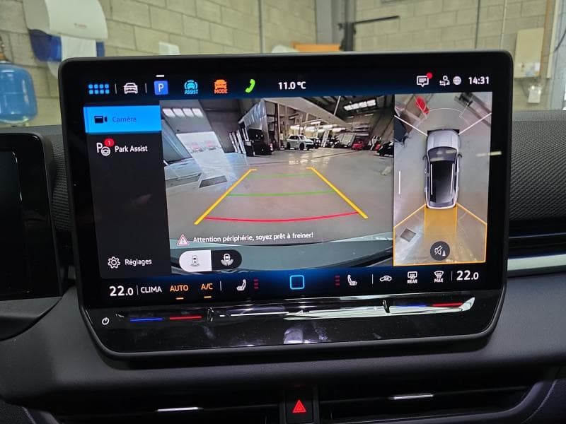 Volkswagen T-Roc R-Line*Caméra*GPS*Sieges+Volant chauff*Carplay*LED - tvac - 20