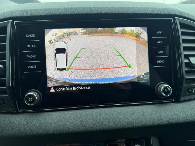 Skoda Karoq Sportline | 2.0 TDI 150Cv | Attalage | Carplay | Caméra | GPS - 18