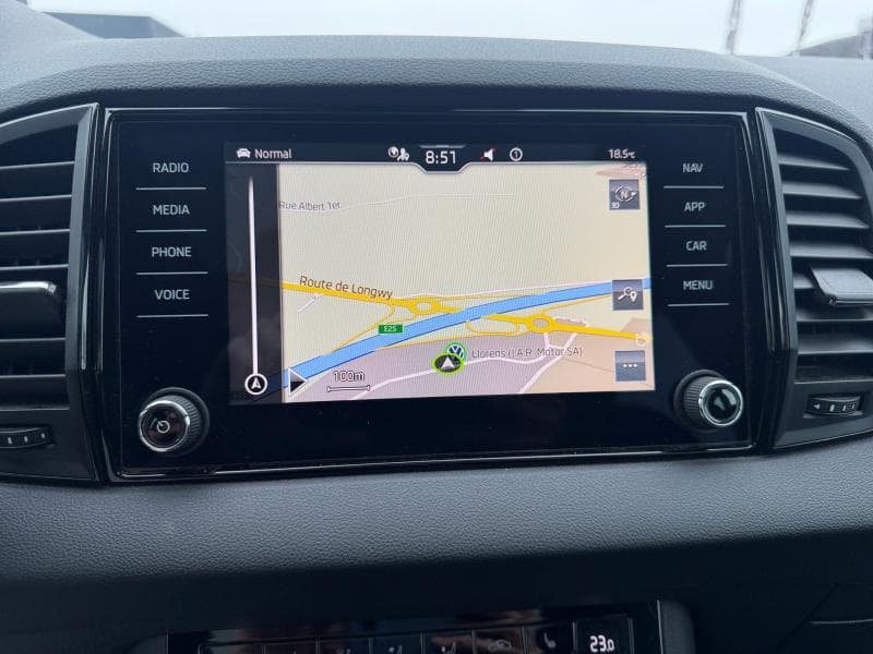 Skoda Karoq Sportline | 2.0 TDI 150Cv | Attalage | Carplay | Caméra | GPS - 17
