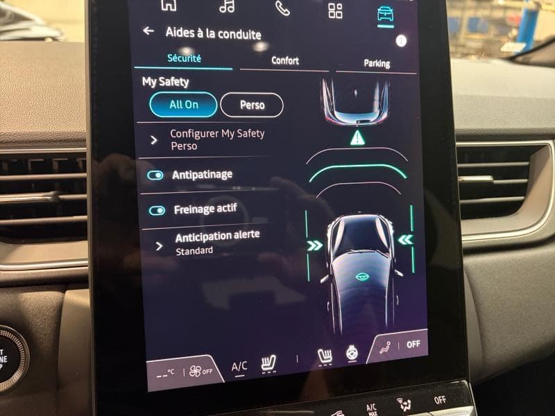 Renault Captur Techno | 1.8 Hybrid 160 cv | Carplay | Clim auto | Alu | Caméra - 20