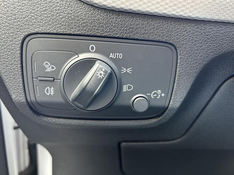 Audi Q2 S-Line | 1.0 TFSI 116 CV | GPS | Capteurs av et arr | Sieges av chauffants | Hayon electrique - 26