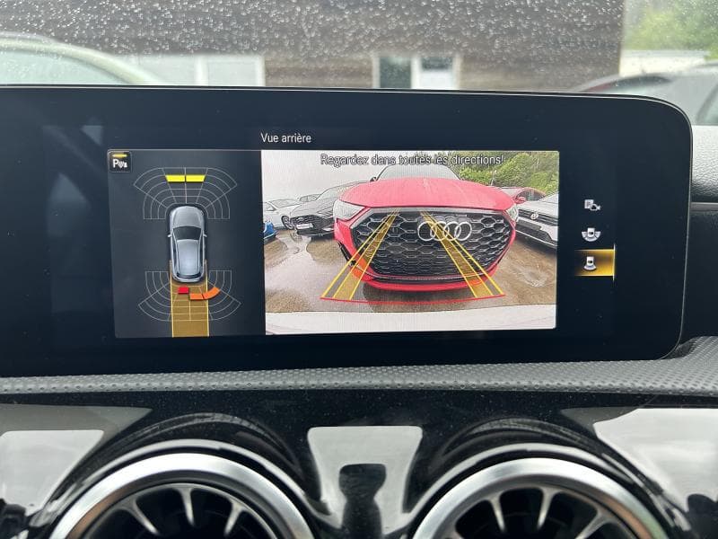 Mercedes-Benz A 180 Pack AMG | 2.0 diesel 116 CV | GPS | Camera | Carplay | LED - 19