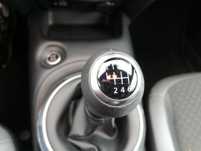 Nissan Juke 1.0L DIG-T 114 MT MY23 N-DESIGN ENIGMA BLACK 115 Hp - 23
