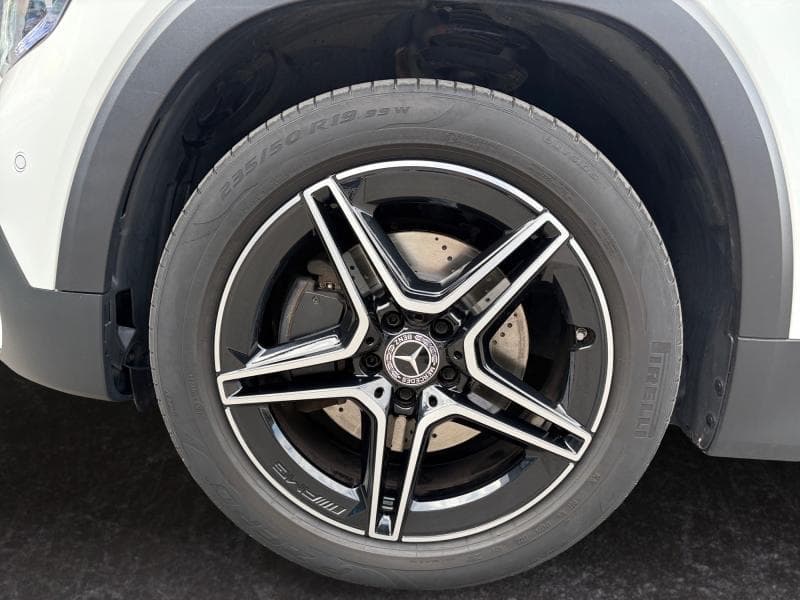 Mercedes-Benz GLB 200 Pack AMG | 1.3 T 163cv | GPS | Camera | Siege chauffant | Boite auto - 10