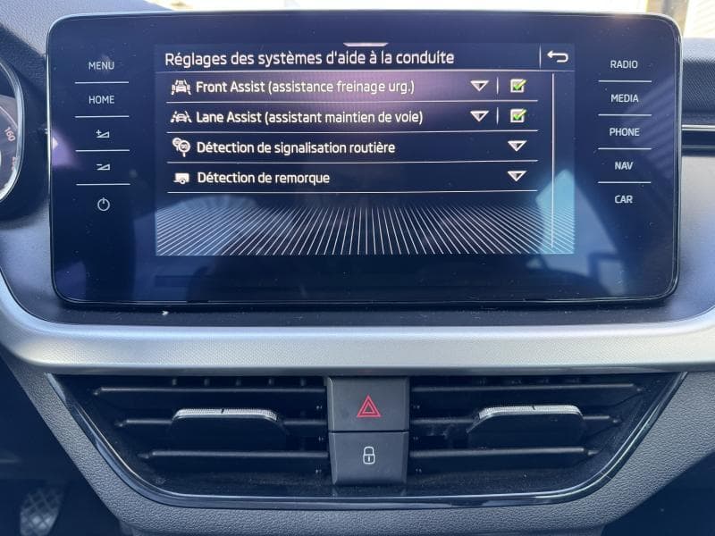 Skoda Kamiq Ambition | 1.0 Tsi 95cv | Gps | Carplay | Clim Auto | Sièges Av Chauffants - 26