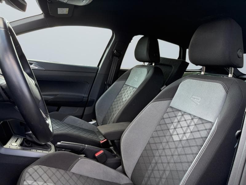 Volkswagen Taigo R-Line | 1.0 TSI 110 cv | Boite auto | GPS | Caméra - 12