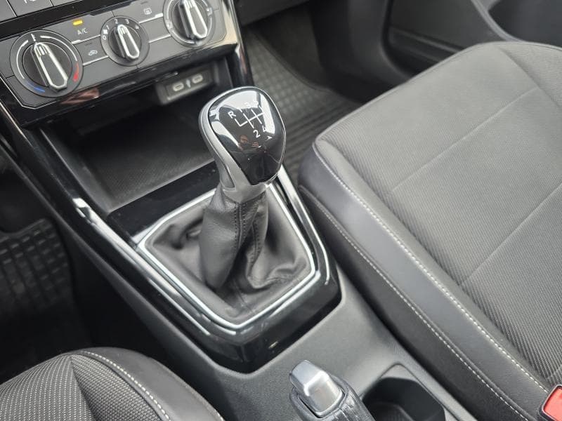 Volkswagen T-Cross Life-Carplay*clim*bips AV-AR*LED*régulateur - 26