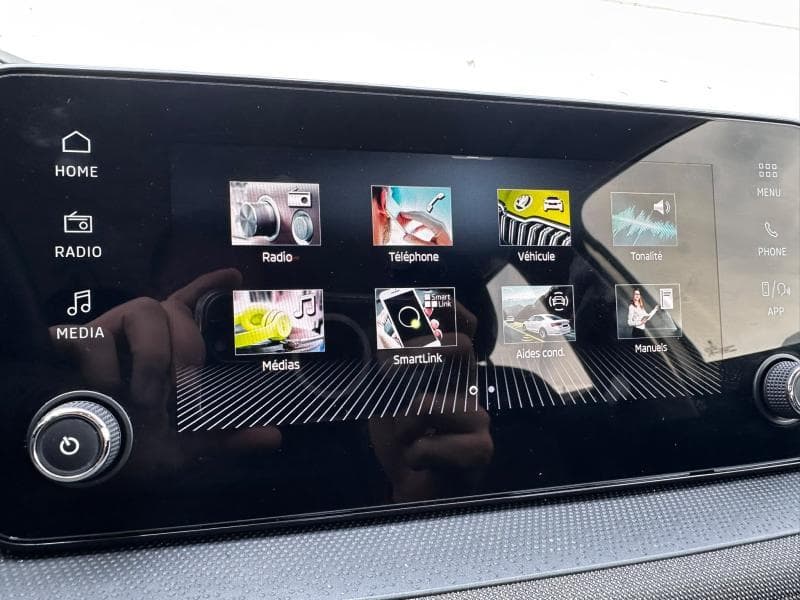 Skoda Fabia Selection | 1.0 TSI 95cv | Carplay | Caméra | Capteurs Av+Ar | Clim - 22